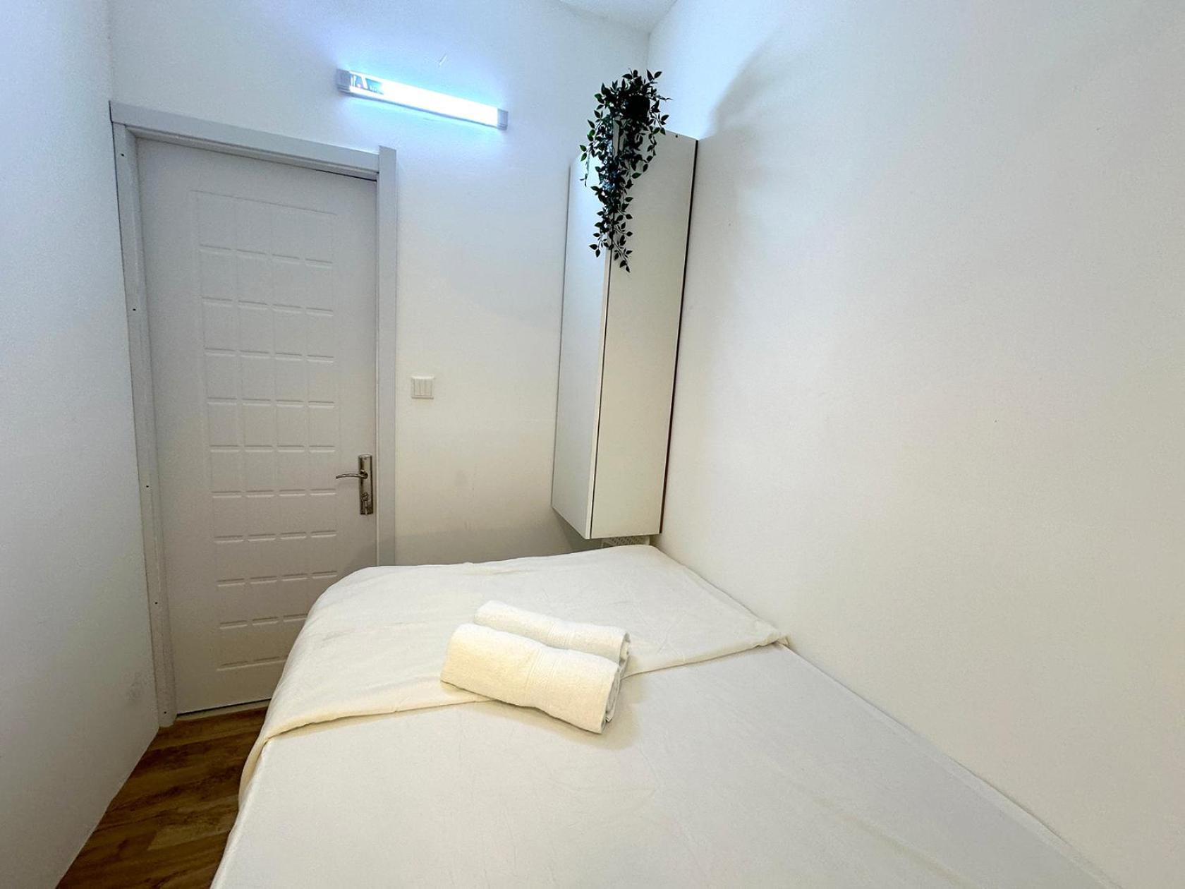 Executive Suite Room In Barsha 1 Near Moe Metro Dubai Exterior foto